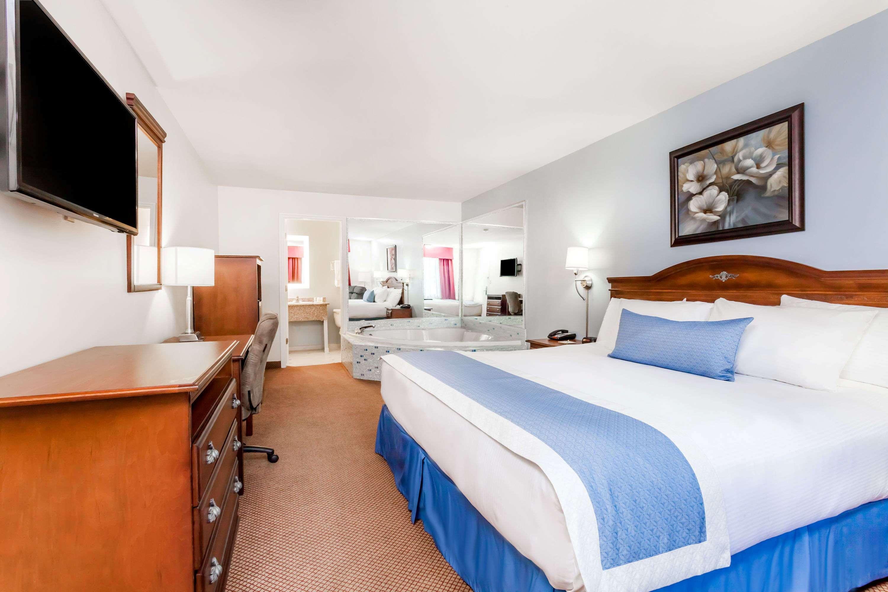 Days Inn By Wyndham Hampton Exterior foto